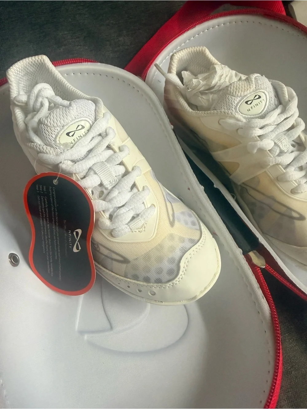 NFINITY Vengeance girls White and Cream Sneakers